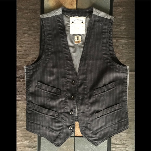 converse vests